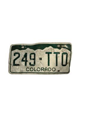Colorado Collectible License Plate Green White Mountains 249 TT0 Dented